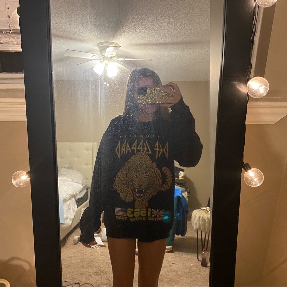 Def Leppard Crewneck